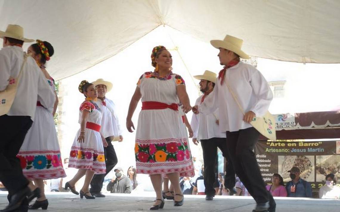 Traje tipico de online puebla mujer